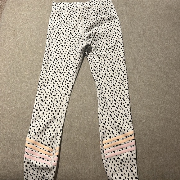 Sarah’s day white fox active collaboration - Picture 4 of 5